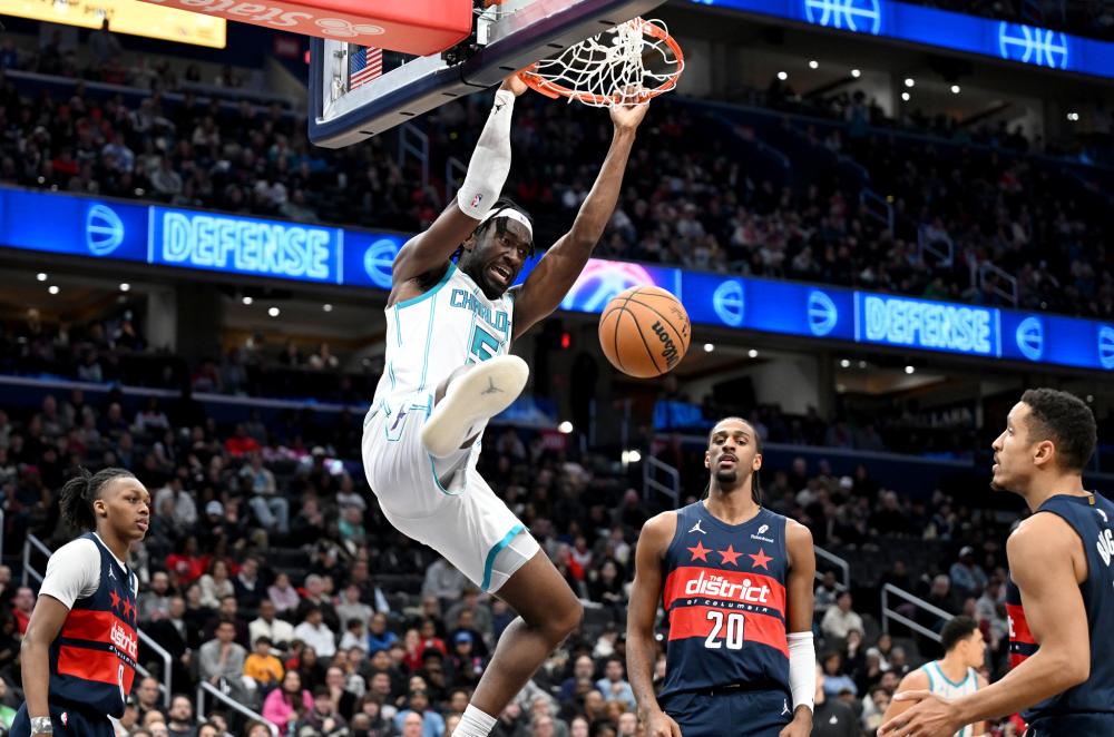 中国男足正 中国男足正