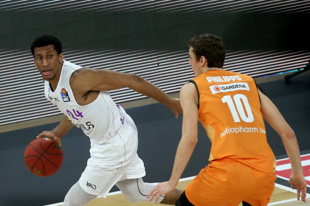 团体接力赛 团体接力赛